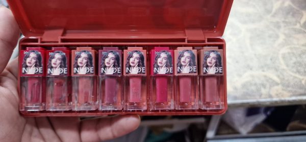 Mocallure Dark Nude Matte Lip Gloss Set | 8 Piece Set For All Skin Tones.